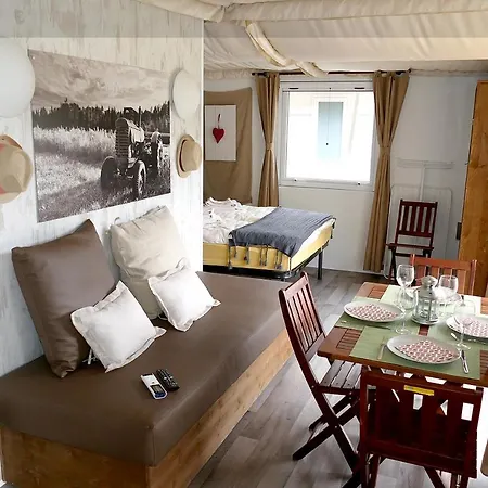 山林小屋 考尔露营旅馆