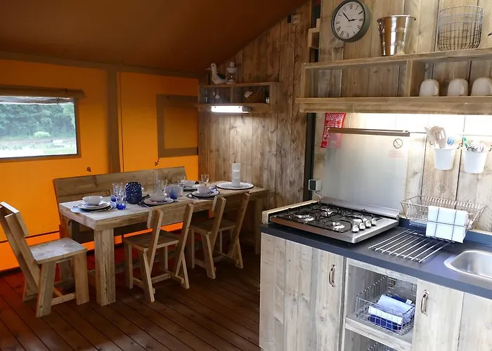 山林小屋 考尔露营旅馆